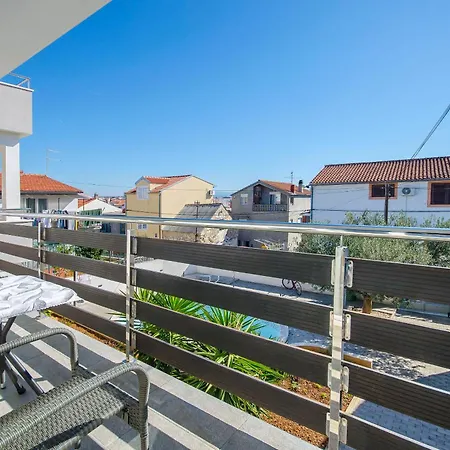 Baldo Lägenhet Vodice